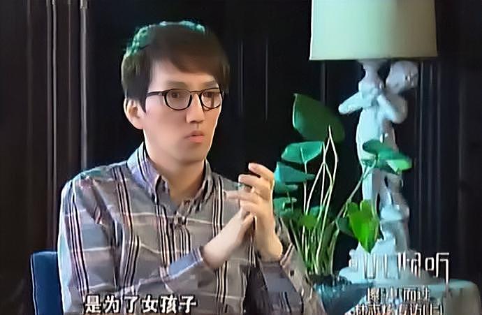 歌坛“老艺术家”实为海王？空姐曝其连环劈腿：被传染了性病（组图） - 11