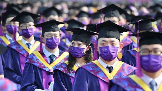 2021年清华大学学生毕业典礼。