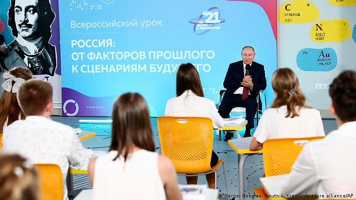 Putin besucht Schule in Wladiwostok