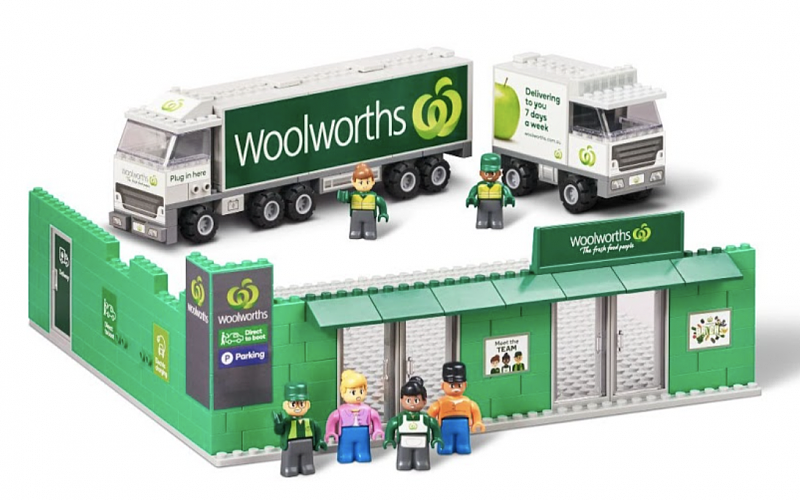 Woolworths Bricks - Shop and trucks.png,0