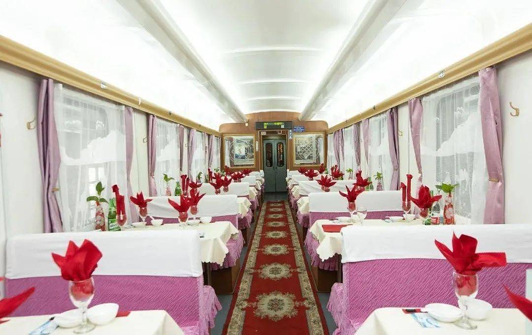 中国最豪华火车：3万元一张票，比尔盖茨都嫌贵（组图） - 16