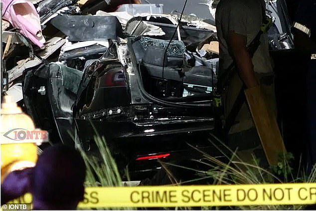 特斯拉新Model S首起严重事故，2人死亡3人重伤（视频/图） - 1
