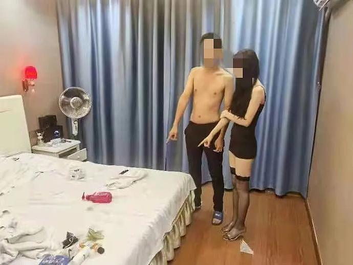 广西女子在洗浴中心卖淫：设置高价性服务套餐，现场一片狼藉不堪入目（组图） - 2