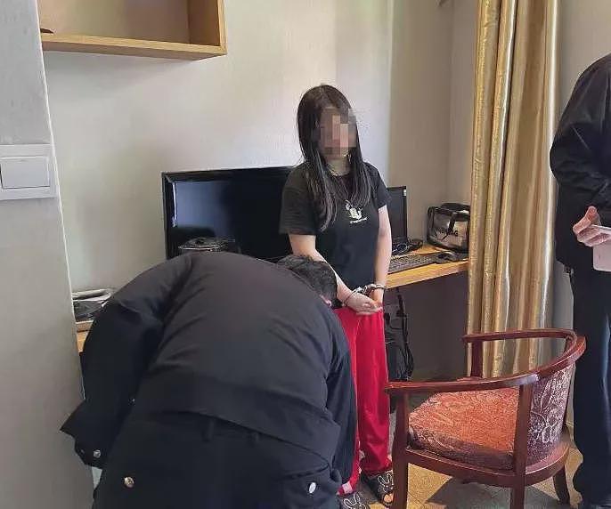 广西女子在洗浴中心卖淫：设置高价性服务套餐，现场一片狼藉不堪入目（组图） - 10