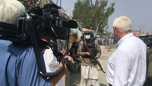 BBC采访塔利班边防卫兵