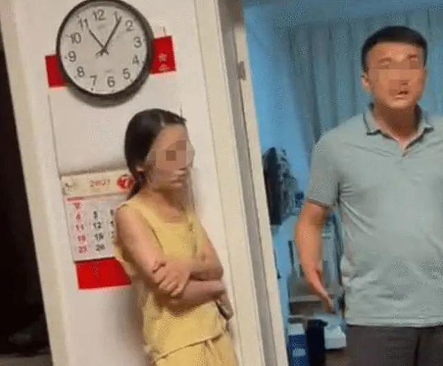 女幼师出轨被抓，丈夫现场拍下视频讨说法：都结婚一年了还不让碰...（组图） - 4