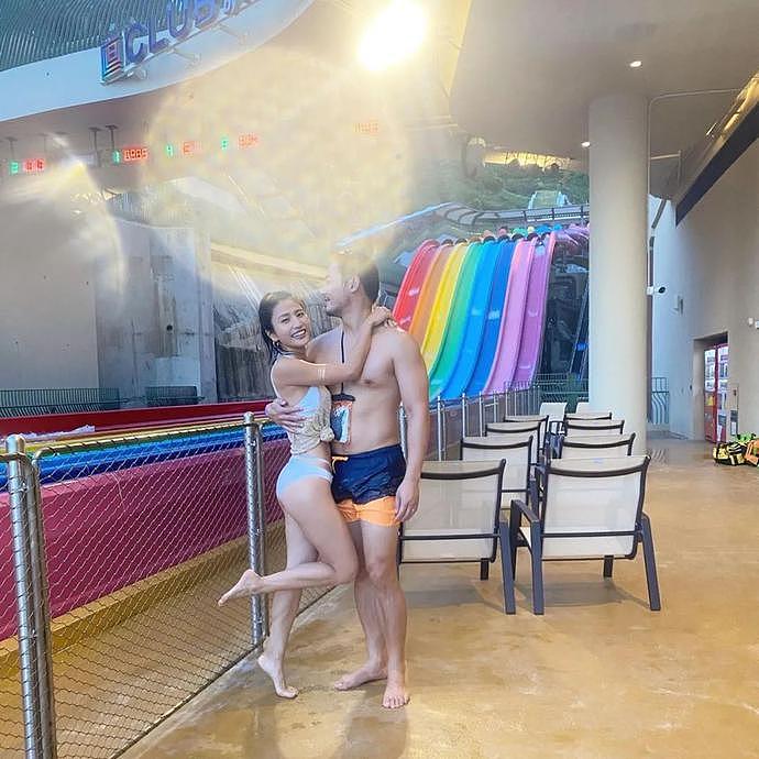 香港知名女星与3岁儿子脱光光一起泡澡，照片引众人不适，网友：丢人别带孩子！（组图） - 13