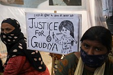 新德里巴士轮奸案9年后 印度强奸案为何仍禁之不绝（组图）