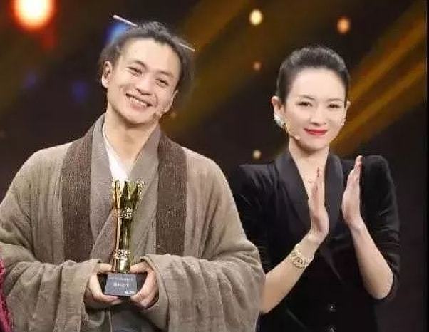 “油而不自知”的7位男星，个个喜欢演霸总，鸡皮疙瘩掉一地（组图） - 13