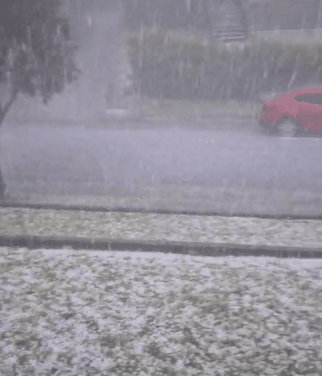 悉尼两周内二度降冰雹！超强雷暴来袭，气象局发布龙卷风预警（视频/组图） - 6