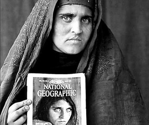 阿富汗少女曾用“眼睛”感动世界，18年后再见到她，却物是人非（组图） - 4
