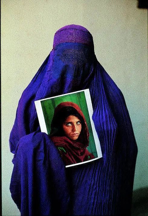 阿富汗少女曾用“眼睛”感动世界，18年后再见到她，却物是人非（组图） - 10