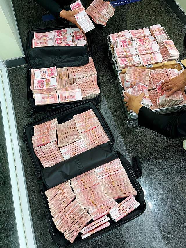 怒锤上海银行大V身份被扒：号称顶级黑客，拥有2辆劳斯莱斯（组图） - 2