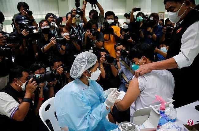 泰国计划即将停用科兴疫苗，改用这2种新冠疫苗混打！专家：接种mRNA疫苗后会有心肌梗塞的风险（组图） - 1