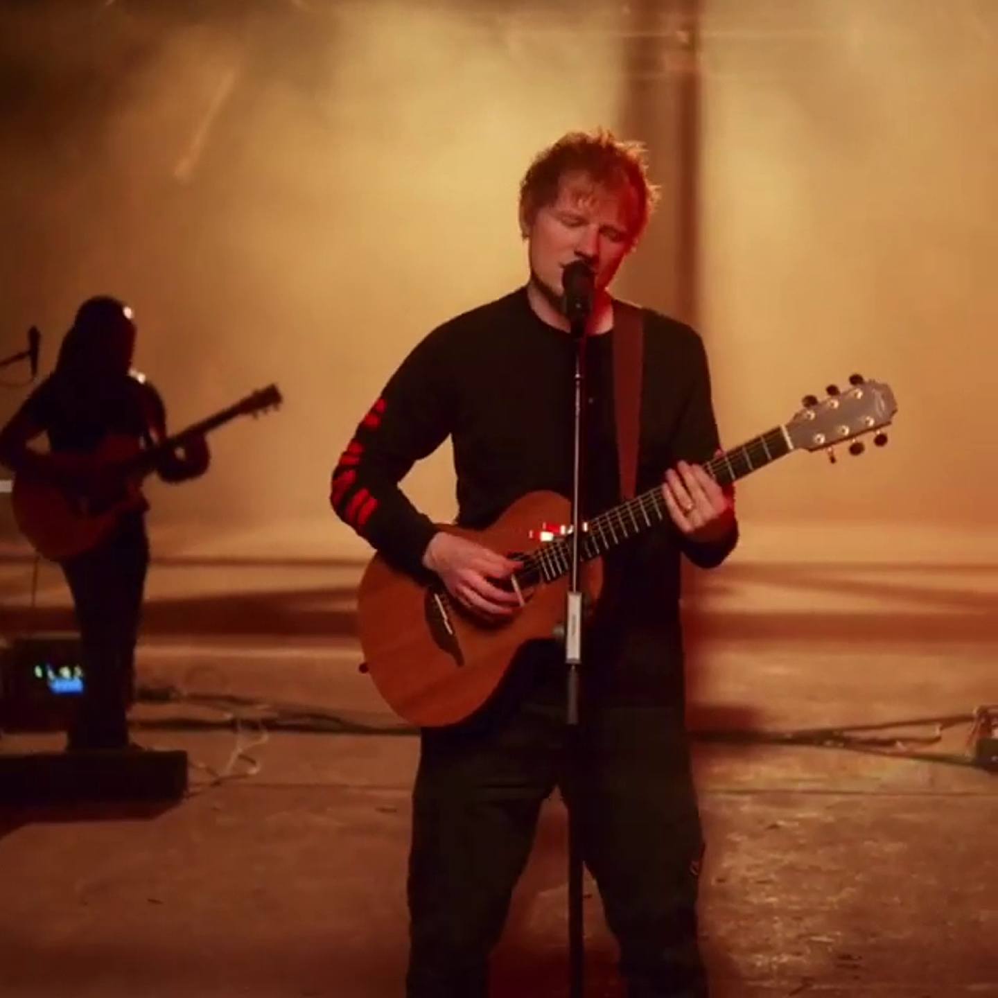 Ed Sheeran原订本月29日推出专辑，正在宣传期。 （IG）
