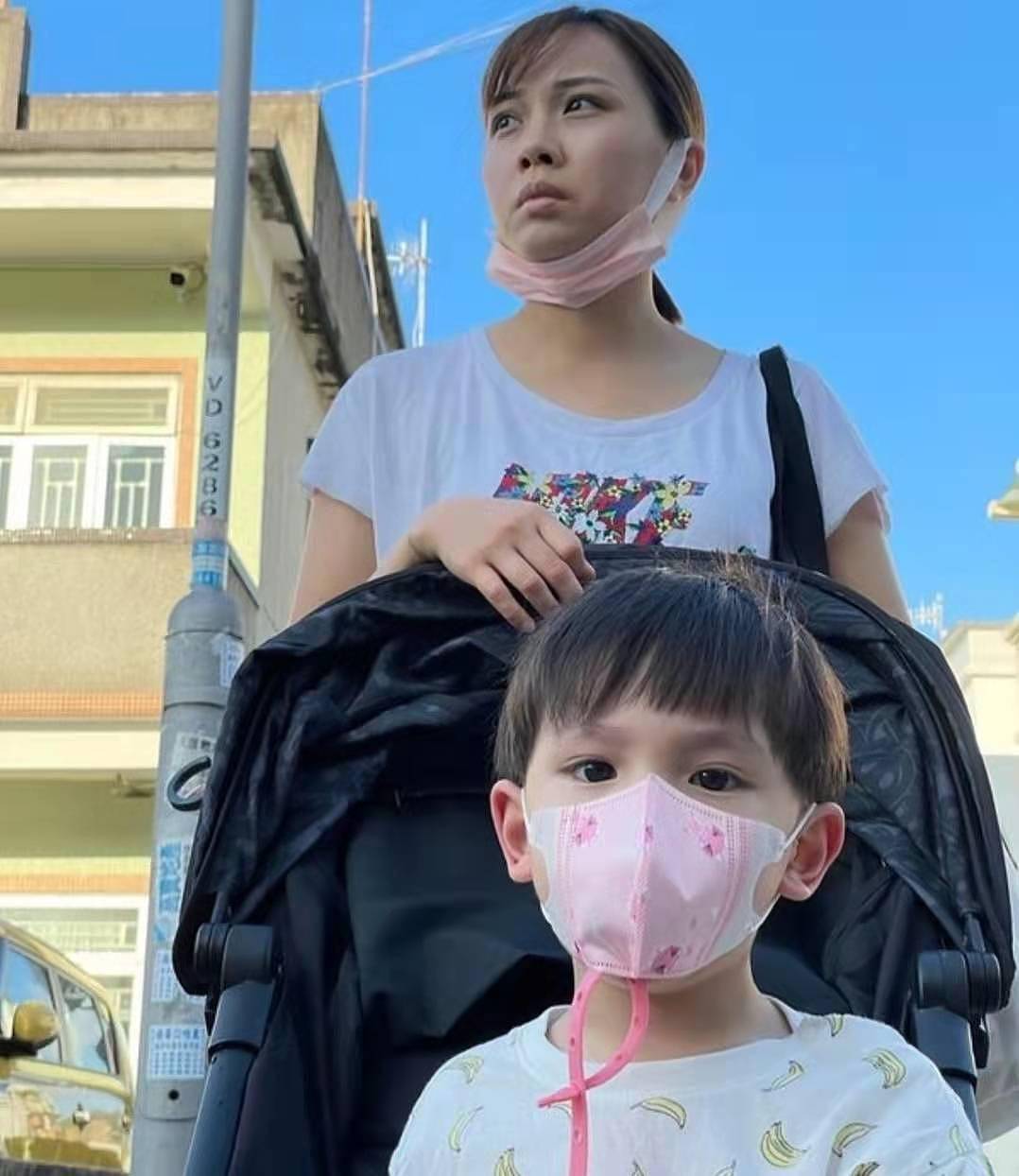 因负面形象遭歧视，香港“世纪渣男”的儿子被拒报读幼儿园，曾脚踏6条船（组图） - 3