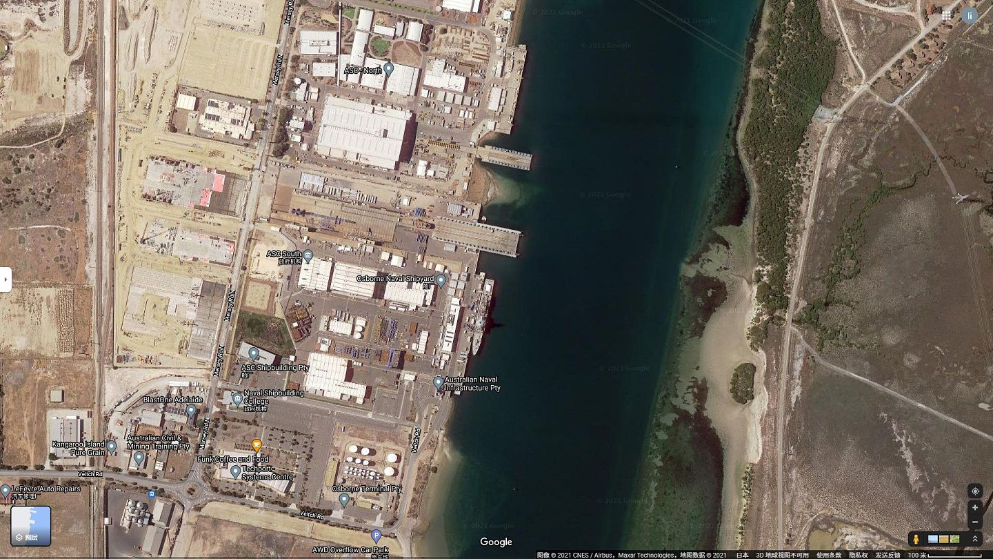 图中为澳大利亚阿德莱德附近奥斯本的澳大利亚潜艇公司所在地，曾有人认为，美国向澳大利亚出售的攻击型核潜艇大概率也在此建造。但也有观察家认为，澳方或将直接租借美国潜艇。（谷歌地图截图）