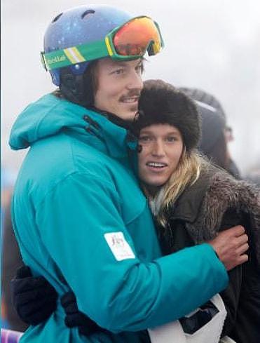 去世后体内取精，澳洲滑雪世界冠军离世15个月后，其遗孀成功产子（组图） - 4