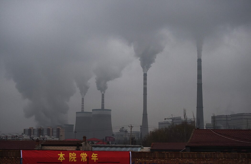 中国北部山西省大同市附近的一座燃煤发电站。