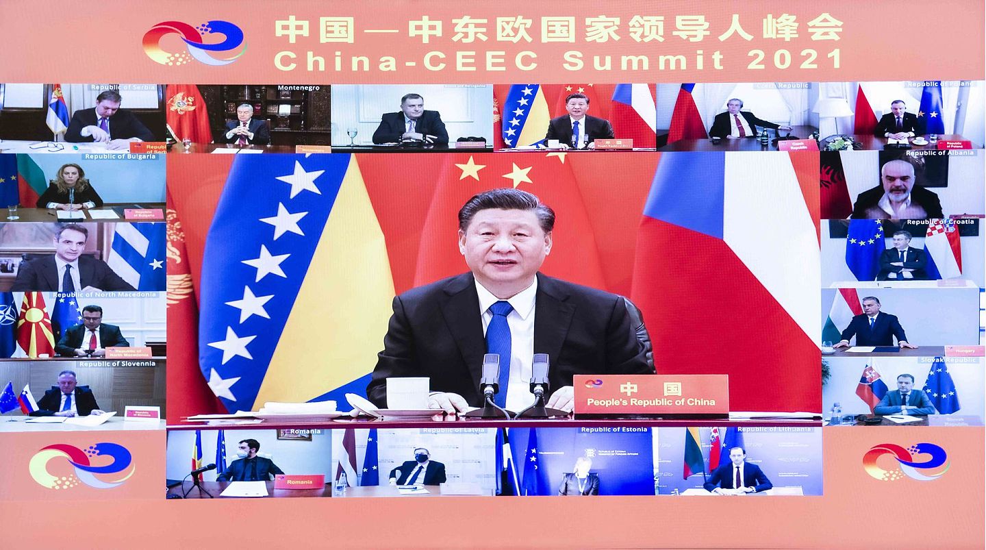 2021年2月9日，习近平以视频形式主持中国-中东欧国家领导人峰会，多个中东欧国家领导人出席。（新华社）