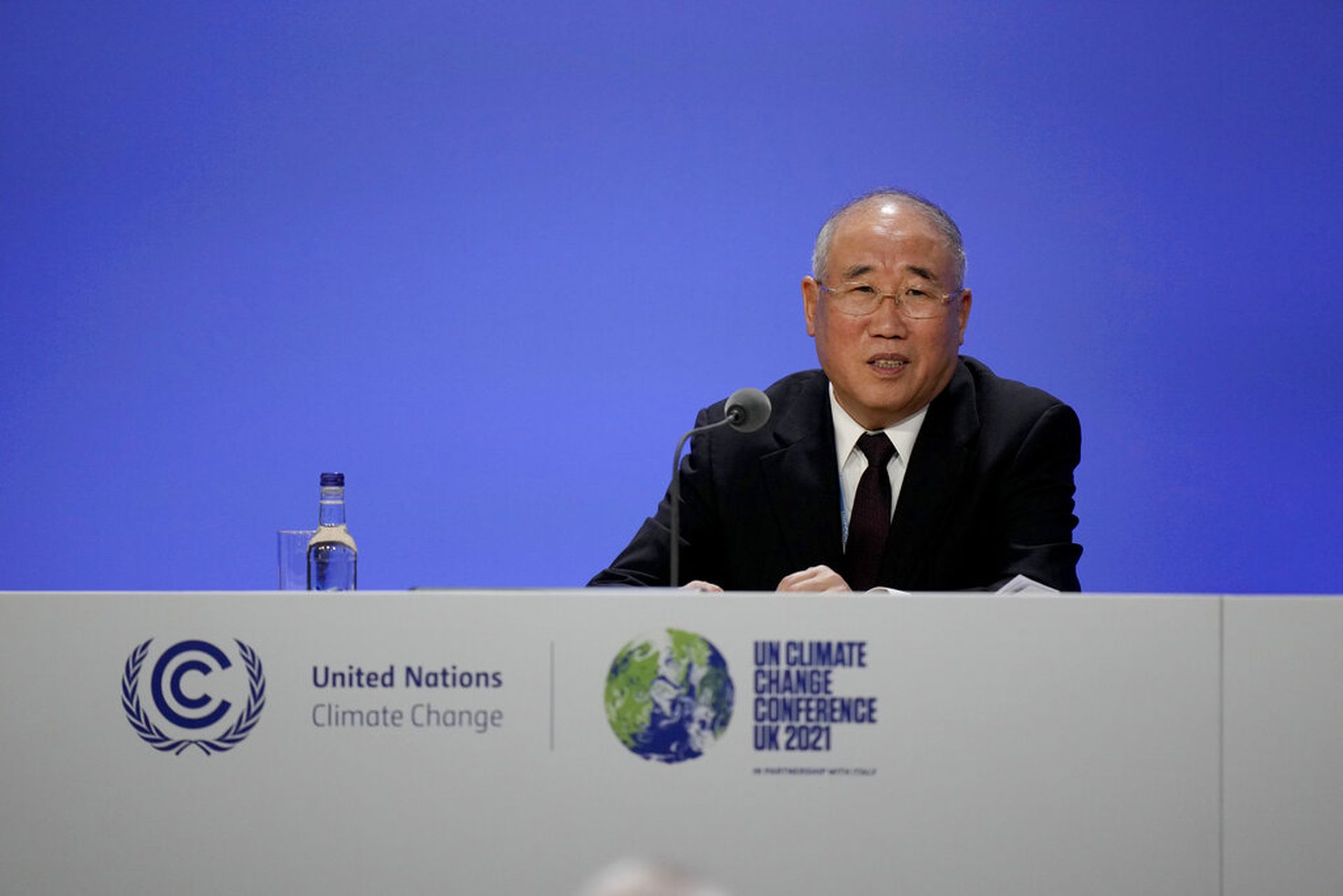 2020年11月10日，第26届联合国气候变化框架公约(COP26)峰会上，中国气候变化事务特使解振华发表讲话。（AP）