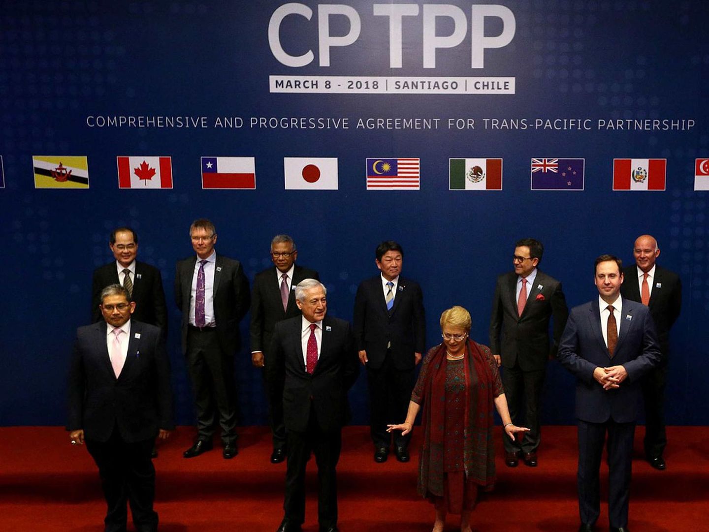 2018年3月8日，11国代表在智利圣地亚哥举行CPTPP签字仪式。（视觉中国）