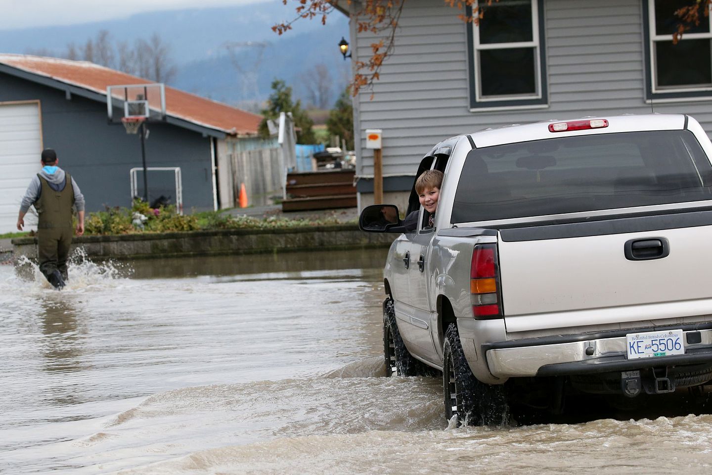 是次洪灾极可能带来“加拿大建国以来”整体损失最为惨重的单一气候灾难。(Reuters)