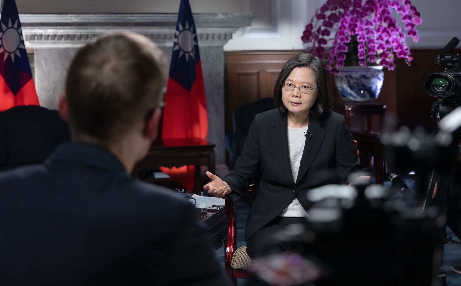 2021年10月26日，台湾总统蔡英文接受美国有线电视新闻网（CNN）专访。（台湾总统府）