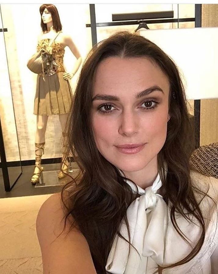 ▲绮拉奈特莉打完2剂疫苗仍染疫。 （图／翻摄自Instagram／keiraknightleyofficiall）