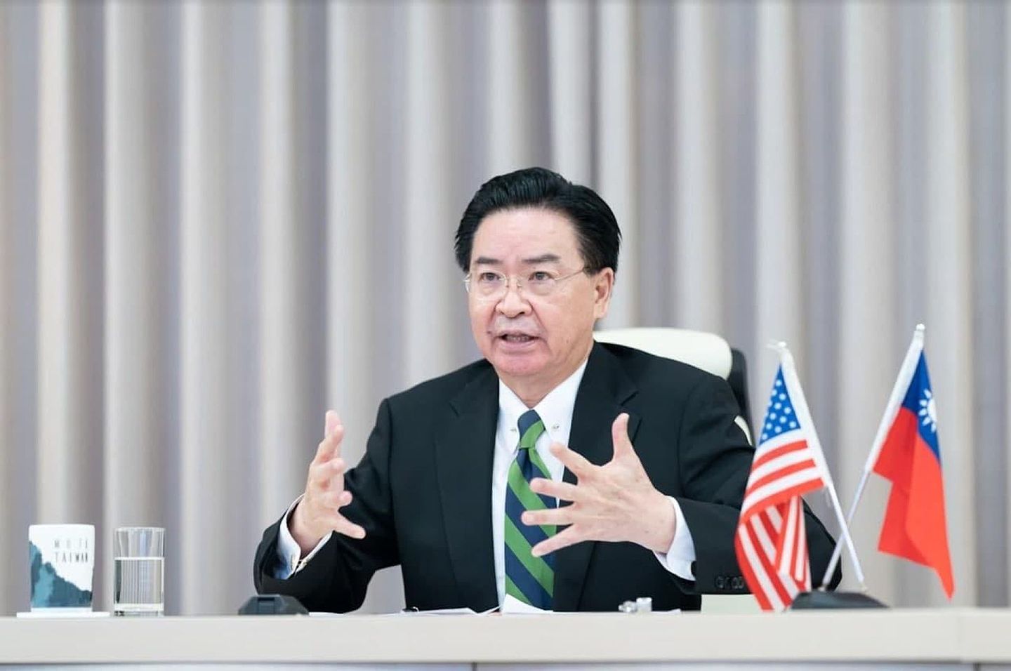 台外交部长吴钊燮，亦是政治色彩极浓的绿营政客。（台湾外交部供图）