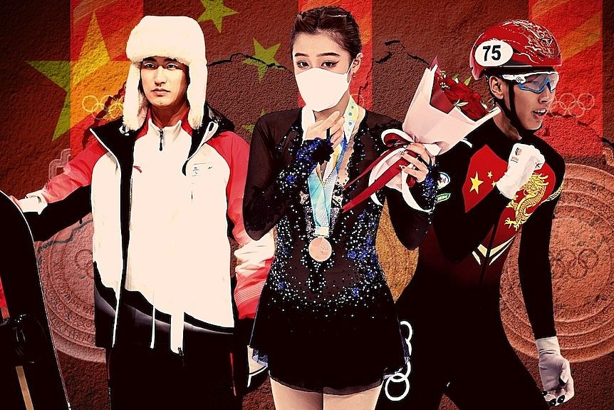 三名穿着东奥运动服的中国运动员