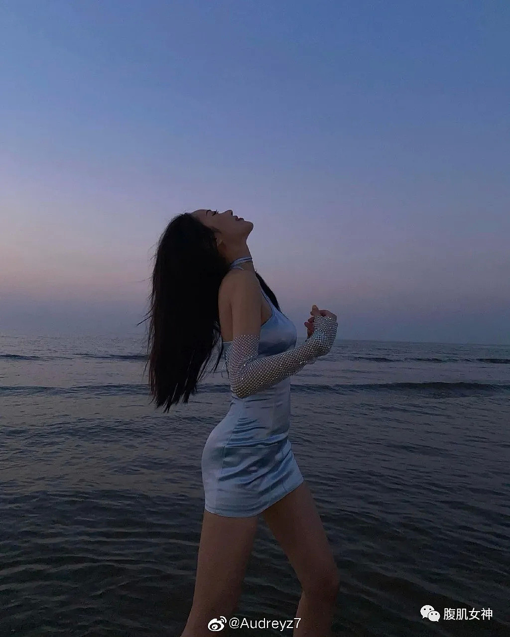 【美女】蜂腰翘臀+神仙颜值!这位女神让网友都沸腾了…(组图) - 5