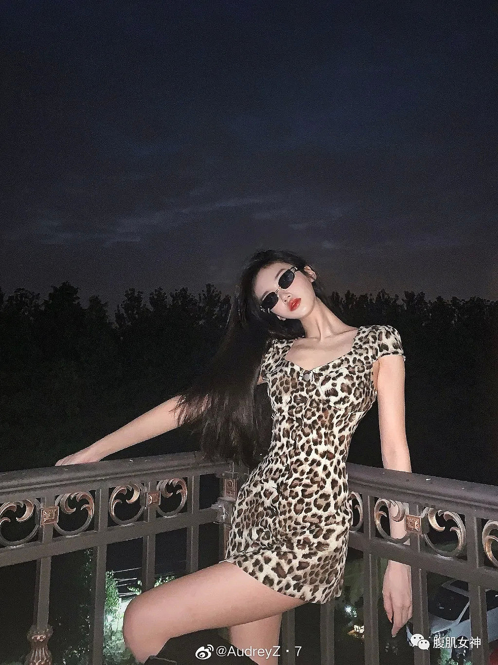 【美女】蜂腰翘臀+神仙颜值!这位女神让网友都沸腾了…(组图) - 22