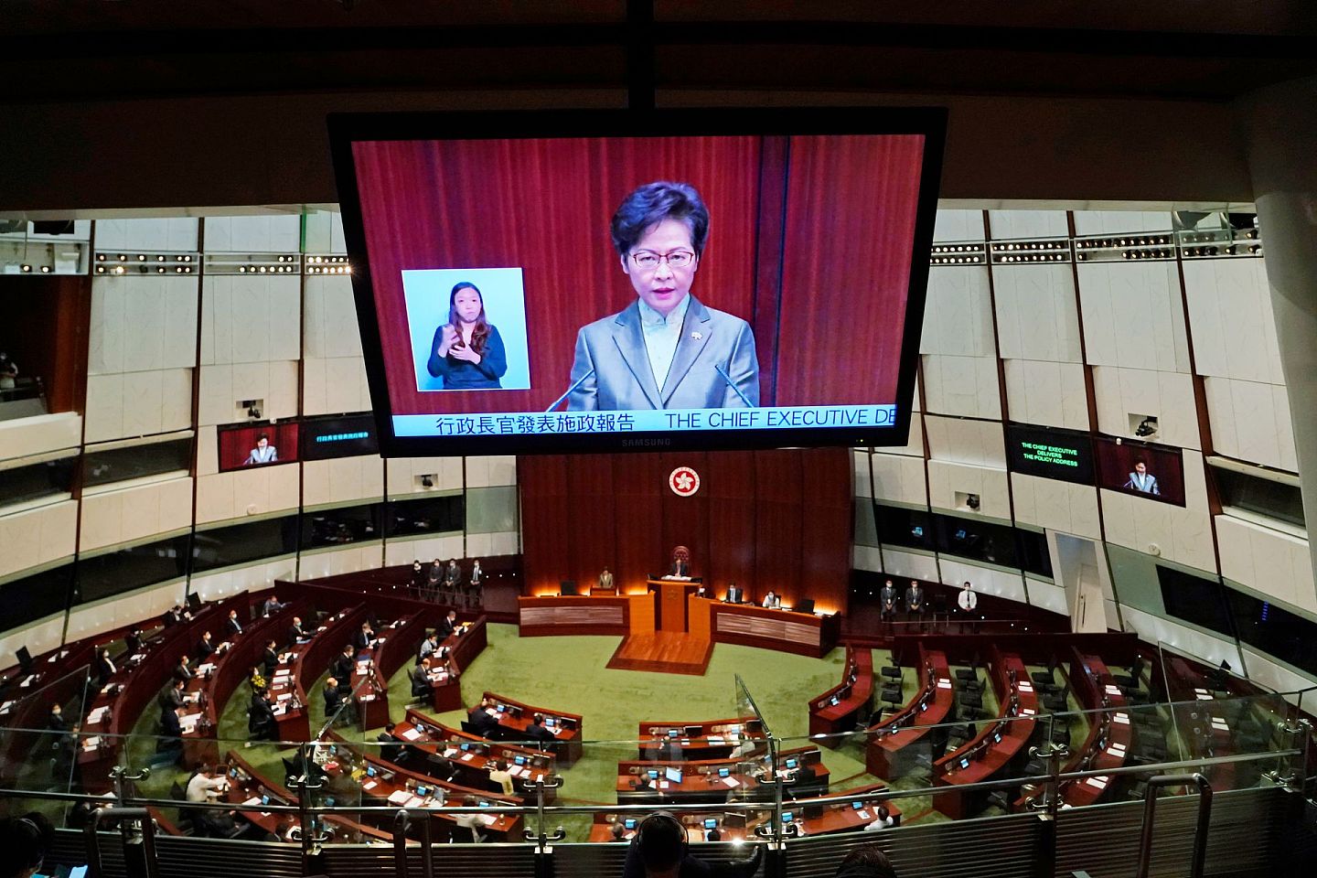 香港立法会选举投票率或创新低，林郑：说明政府公信力高（图） - 1