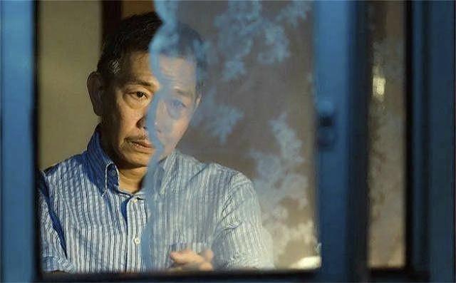 56岁香港男演员当饭店杂工：人到中年，最大的恐惧是一事无成（组图） - 14