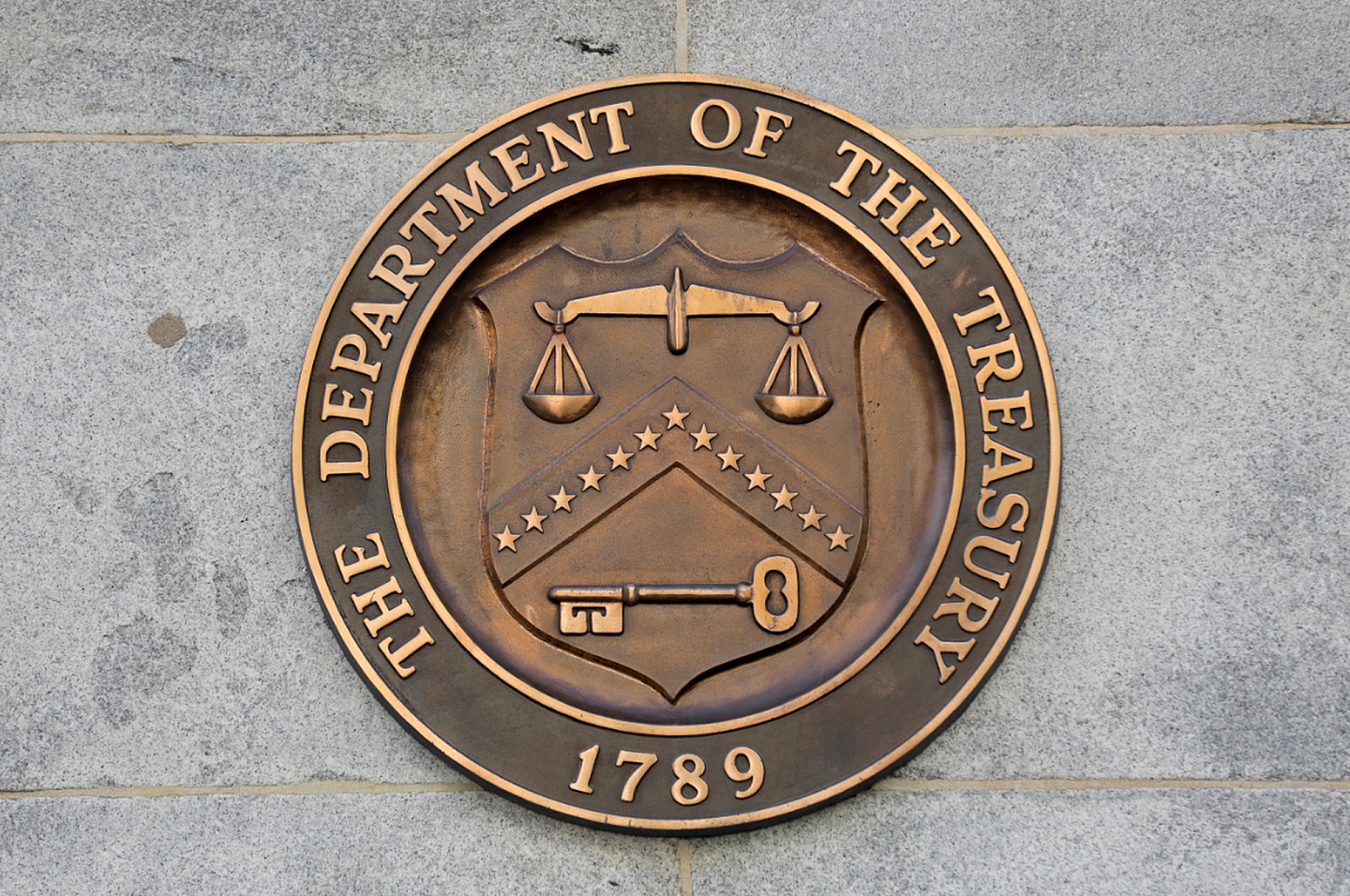 美国财政部是次宣布制裁15人和10个实体。(Reuters)