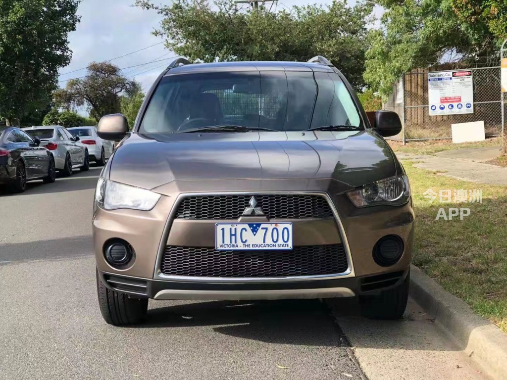 今日墨尔本C1认证车源 12年 Mitsubishi Outlander 10万2kms 最高性价比 C1认证车源 12年 Mitsubishi Outlander 10万2kms 最高性价比