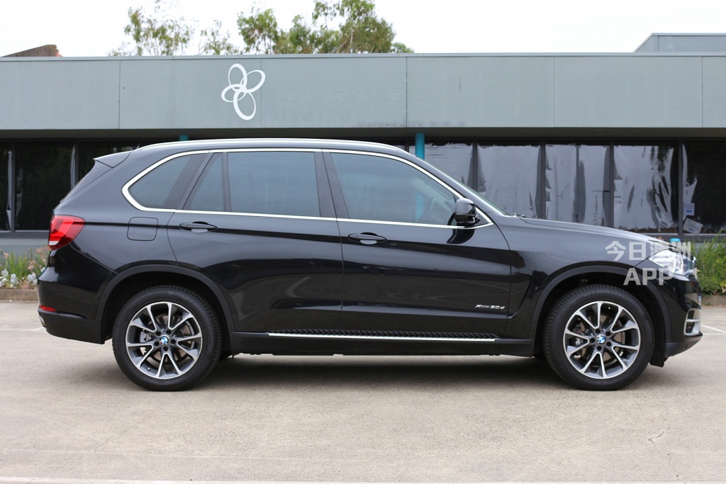 今日墨尔本2014年宝马X5 xDrive 30d柴油四驱版 热销豪华SUV车型 全澳低价 2014年宝马X5 xDrive 30d柴油四驱版 热销豪华SUV车型 全澳低价