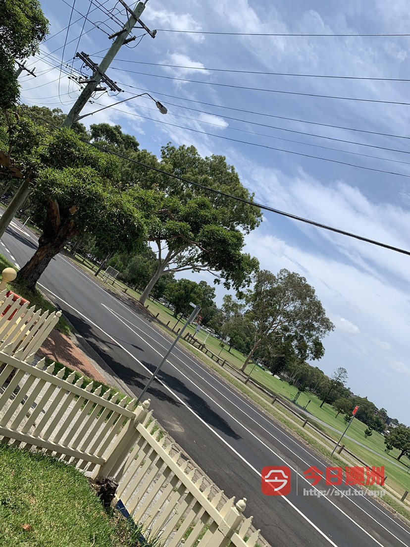 今日珀斯Merrylands 两间并排后院房出租 Merrylands 两间并排后院房出租