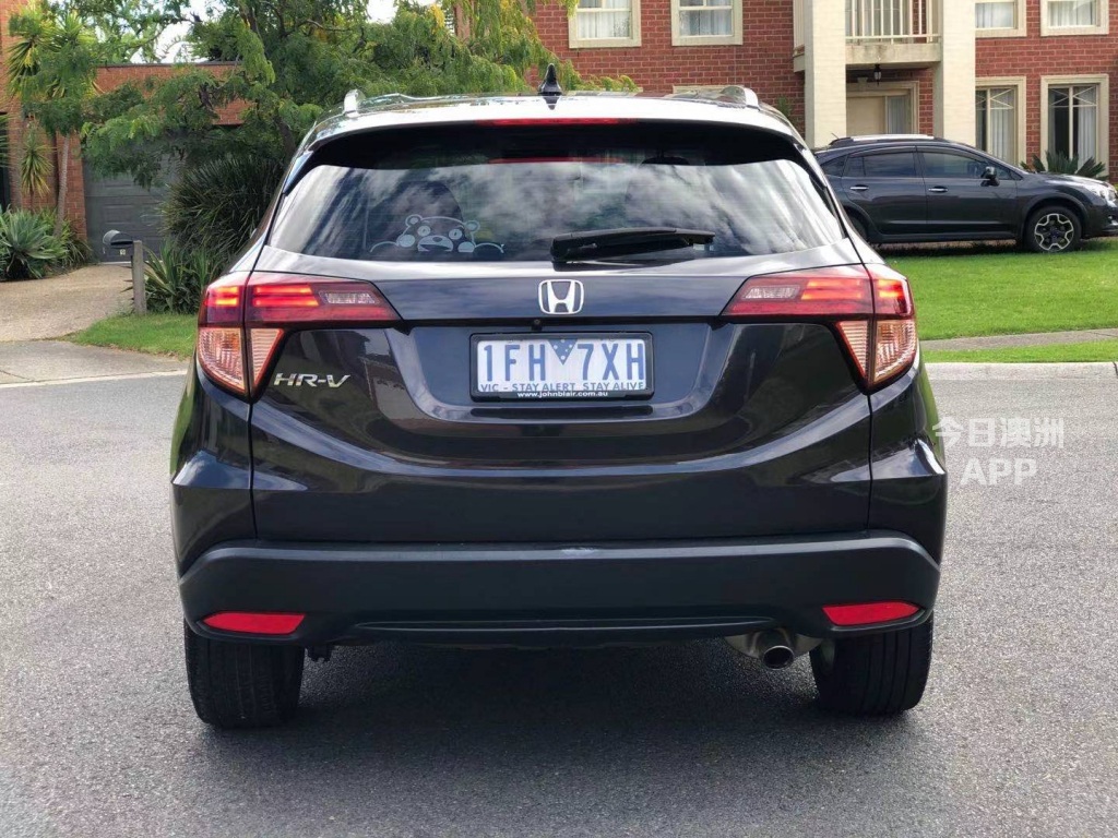 今日墨尔本C1认证车源 15年 Honda HRV Vti S 5万8kms 高性价比 C1认证车源 15年 Honda HRV Vti S 5万8kms 高性价比