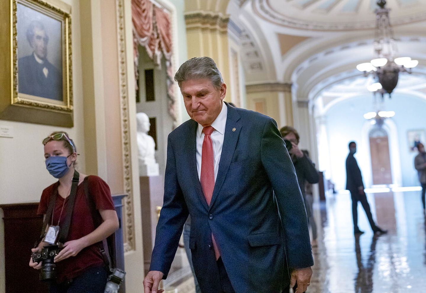 西维珍尼亚州民主党参议员曼钦（Joe Manchin）在圣诞节前夕表明不会支持《重建更好未来法案》。（AP）