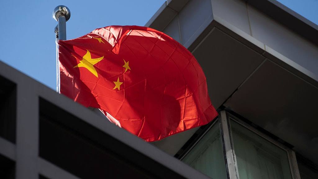 居英港人示威中国驻英国大使馆谴责「港独」分子袭击中国公民