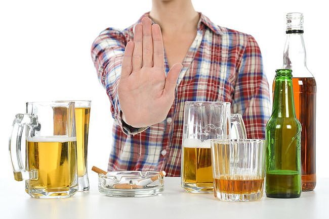 【健康】好酒的人，戒酒后肝能变好吗？医生提醒：出现4个症状，该戒酒了（组图） - 7