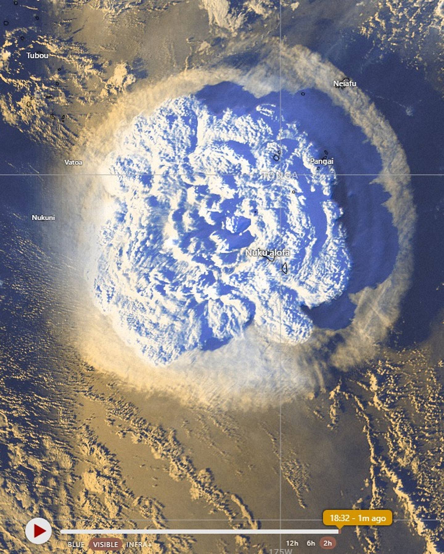 汤加火山：卫星图像显示2021年1月15日火山喷发威力惊人（FB@Tonga Meteorological Services, Government of Tonga）