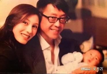 “最强小三”19岁被包养，气死富豪原配，在家“造人”也被偷拍，如今被嘲笑成“浮肿版熊黛林”（组图） - 108