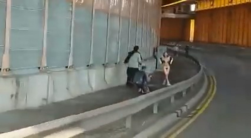 网传性感女荃湾公路旁拍照，网民怕司机看到分心，女方真实身份被扒出（组图） - 2
