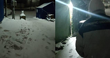 河南高中生放假回家遇防疫点拦截，母女大雪中冻一夜（视频/图）
