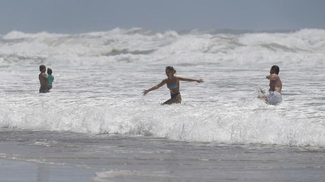 全澳近期发生35起溺亡事件，冲浪协会提醒居民：夏日玩水要小心（图） - 2
