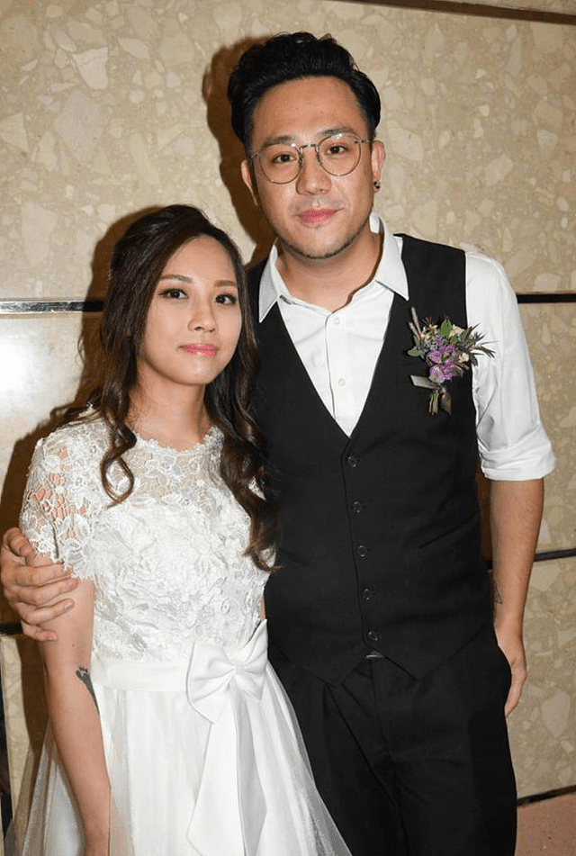 37岁男星老婆单方面宣布离婚，结婚2年生俩娃，男方曾多次出轨 （组图） - 1