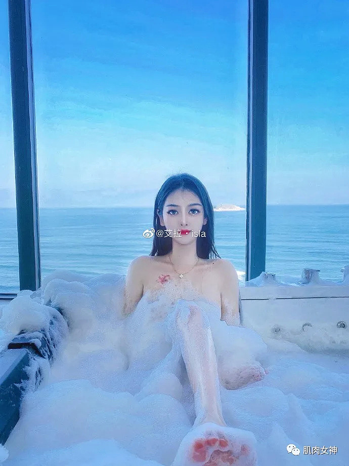 【美女】看海不如看她的“身材暴击”,我猜没人顶得住(组图) - 9